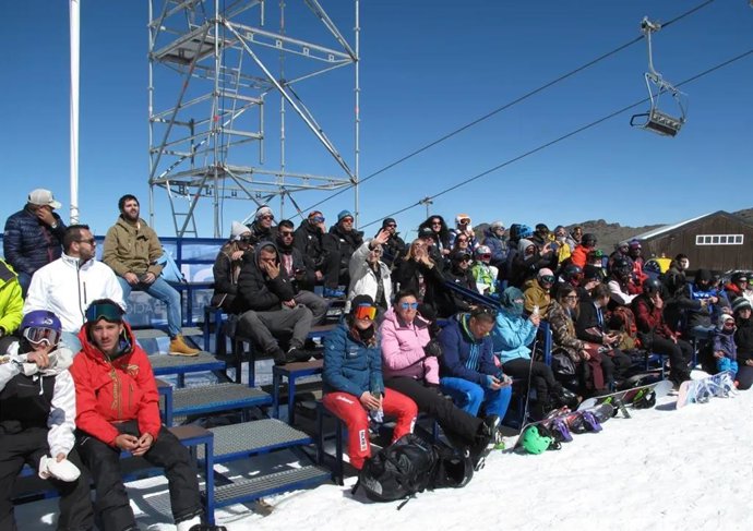 Sierra Nevada 2023 pone a la venta las entradas para las dos Copas del Mundo de Snowboard Cross.