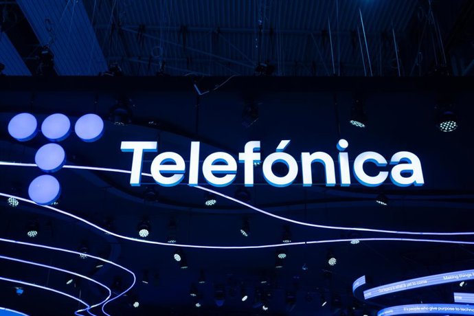 Estand de Telefónica en el Mobile World Congress (MWC) 2023 durante la segunda jornada, a 28 de febrero de 2023, en L'Hospitalet de Llobregat, Barcelona, Catalunya (España)