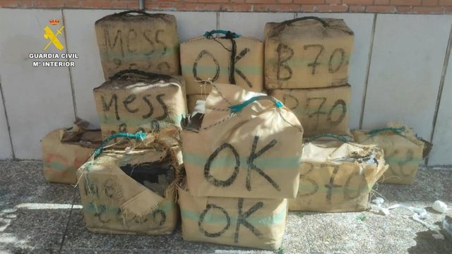 Droga intervenida en el chalé