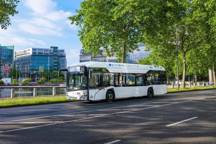El Grupo CAF cierra dos nuevos contratos de suministro de autobuses para Alemania e Italia por 40 millones de euros