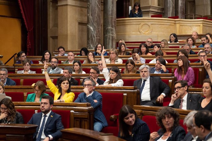 Archivo - Arxivo - El president de la Generalitat, Pere Aragons, durant la segona sessió del Debat de Política General, en el Parlament, a 30 de setembre de 2022, a Barcelona, Catalunya, (Espanya). 