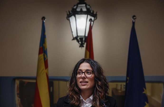 La vicepresidenta y consellera de Igualdad y Políticas Inclusivas, Aitana Mas, durante la presentación de la campaña elaborada por la Generalitat con motivo de la celebración del Día Internacional de las Mujeres