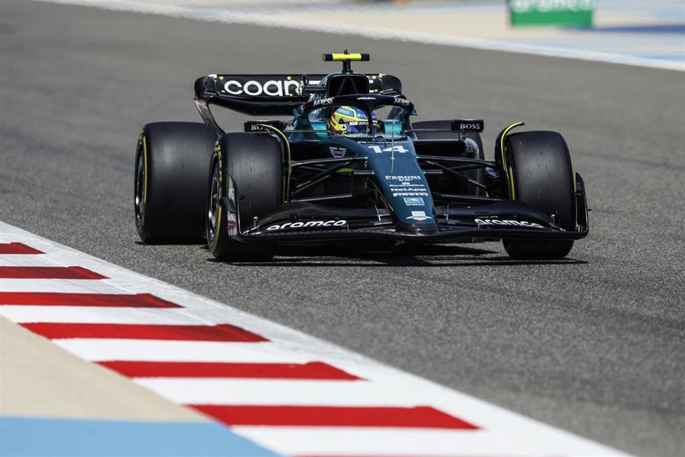 El piloto español Fernando Alonso (Aston Martin), en la pretemporada de 2023.