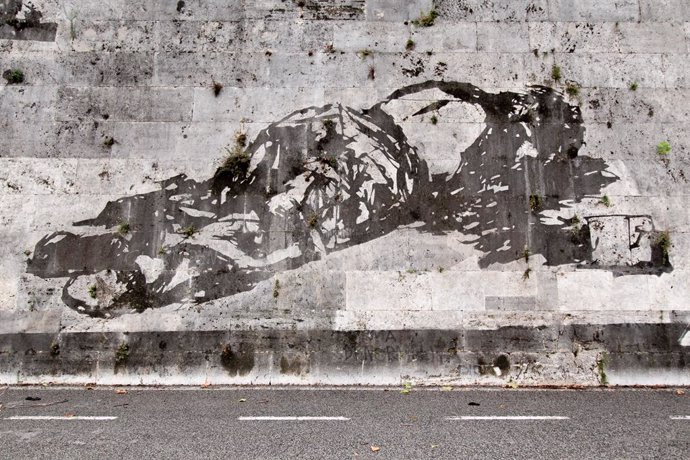 Archivo - March 3, 2022, Rome, Italy: Mural dedicated to Pasolini on the Tiber river wall made by William Kentridge