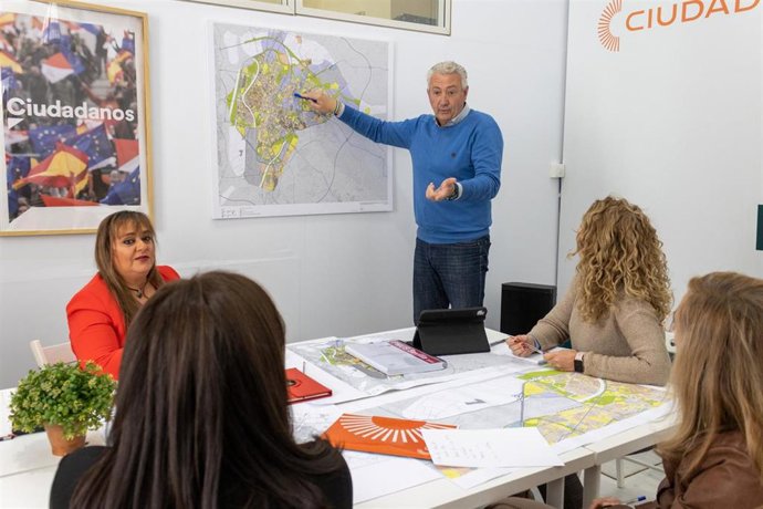 Ciudadanos (Cs)  Aumesquet (Cs) Revisará El Plan De Movilidad Urbana Sostenible De Sevilla Para Corregir Los Numerosos Errores Que Tiene