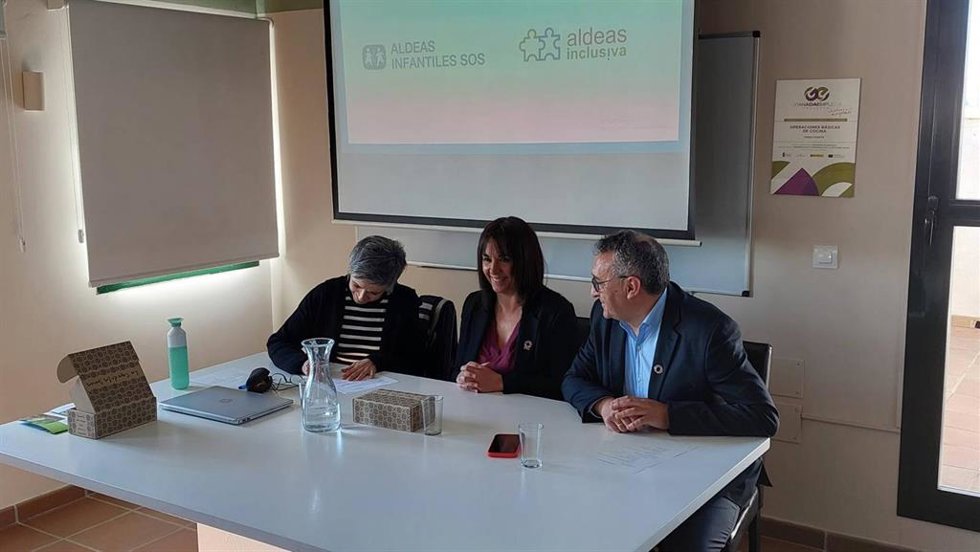 Firma de convenio en la Finca Casería Verdejal, en Zujaira