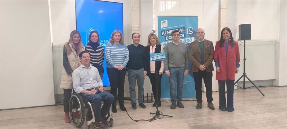 Presentación del número de WhatsApp del Partido Popular que recogerá las demandas de los ciudadanos.