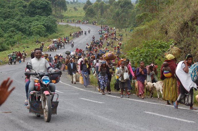 Archivo - Familias huyen del conflicto en República Democrática del Congo