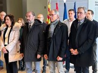 Lambán califica de "atrocidad insuperable" que el hijo de la mujer asesinada en Villanueva presenciase los hechos