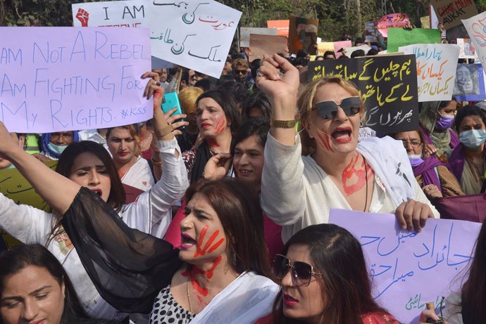 Archivo - Marcha de Aurat, manifestación feminista por el 8 de Marzo en Lahore, Pakistán