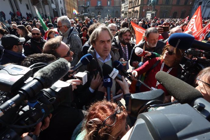 Manifestación antifascista en Florencia, Italia