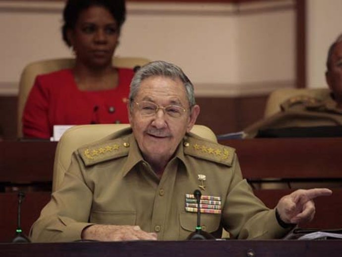 Archivo - El expresidente cubano Raúl Castro en una imagen de archivo