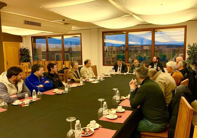 Una treintena de empresas de Nájera, constituidas en Asociación integrada en la FER