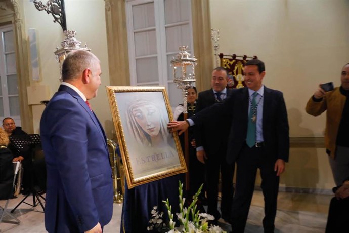 Presentación del cartel de Semana Santa de la Hermandad de La Estrella