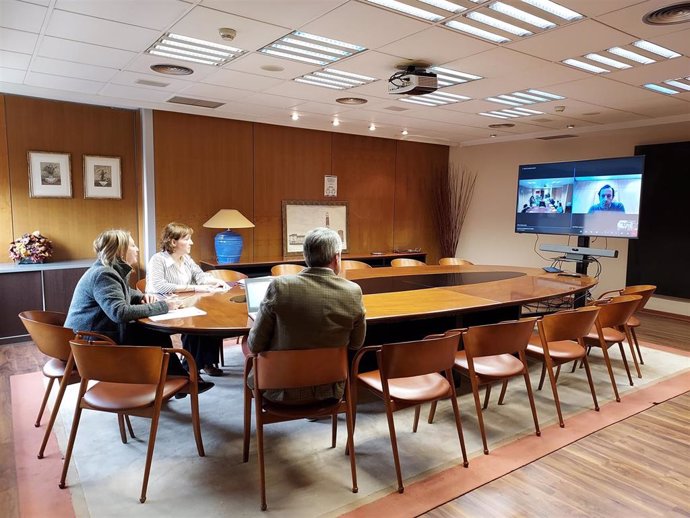 Reunión de la Comisión de seguimiento del convenio para la ejecución y explotación de las actuaciones de saneamiento y depuración en la isla de Tenerife