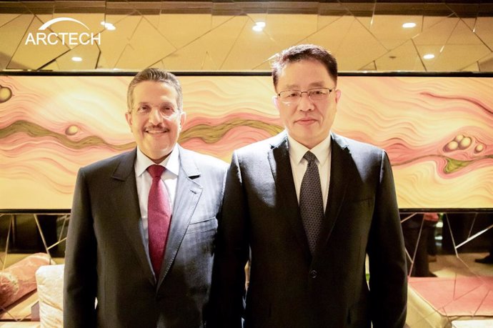 Mohammad A. Abunayyan (left) and Cai Hao (right)