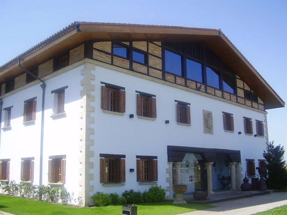 Caserío Viana