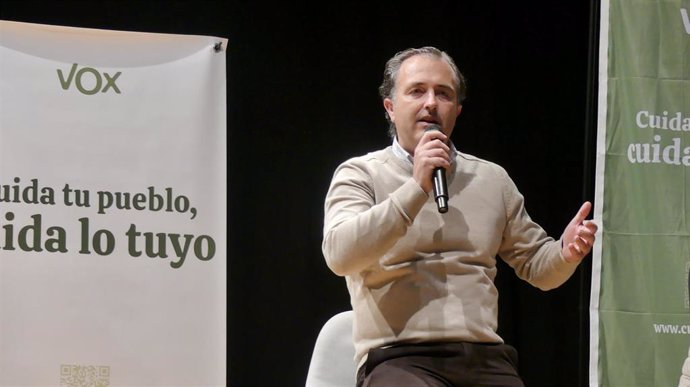 El Comité Ejecutivo Nacional de Vox ha designado al portavoz del Grupo Municipal Vox en el Ayuntamiento talaverano, David Moreno, como candidato de la formación a la Alcaldía de Talavera de la Reina
