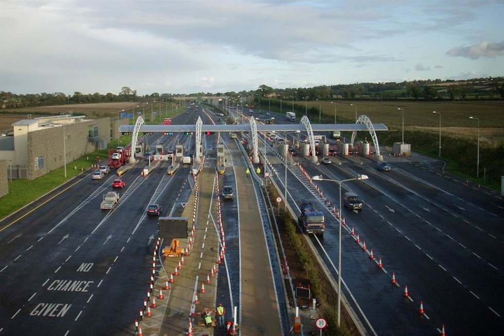 Indra implementa una plataforma en la nube para mejorar la gestión de las autopistas de peaje en Irlanda