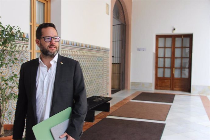 Archivo - El portavoz del Grupo Mixto-Adelante Andalucía, José Ignacio García, en una foto de archivo en el Parlamento andaluz.