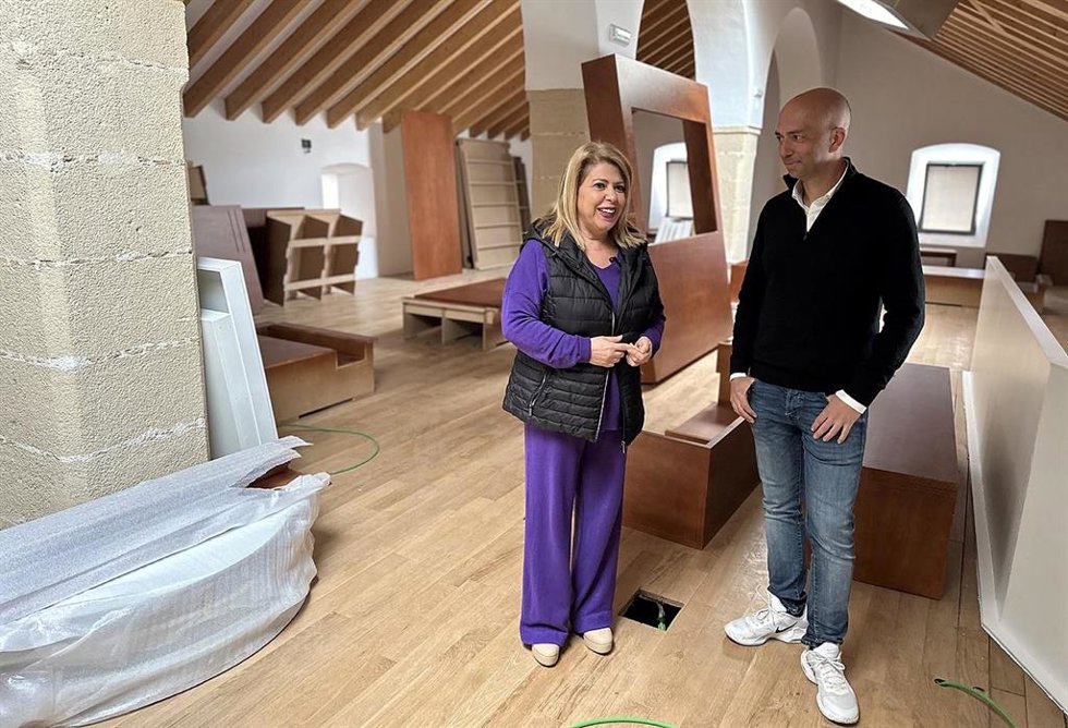 La alcaldesa de Jerez en el futuro Museo de Lola Flores.