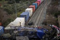 Von der Leyen anuncia que expertos de la Agencia Ferroviaria de la UE viajan a Grecia tras el accidente
