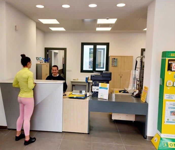 Nueva oficina de Correos en La Rinconada, en Sevilla.