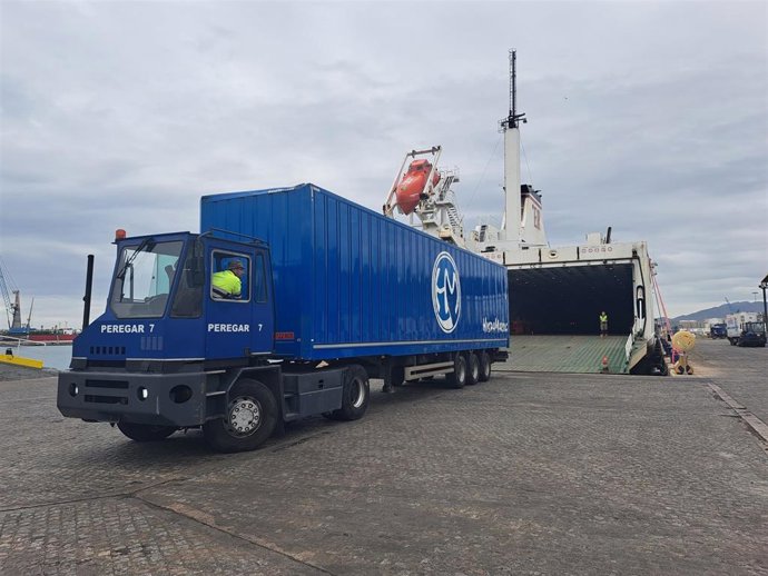Comienza la línea marítima de mercancías entre el Puerto de Málaga y Tánger Med