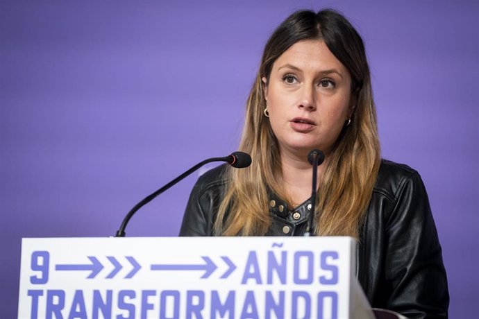 La coportavoz de Unidas Podemos en la Asamblea de Madrid y candidata a la Presidencia regional, Alejandra Jacinto, ofrece una rueda de prensa en la sede de Podemos, a 20 de febrero de 2023, en Madrid (España)..