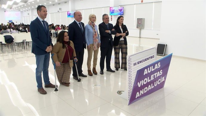 Presentación III Encuentro de Aulas Violetas