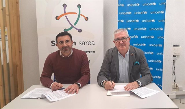 Firma de un acuerdo de colaboración entre Sareen Sarea y Unicef