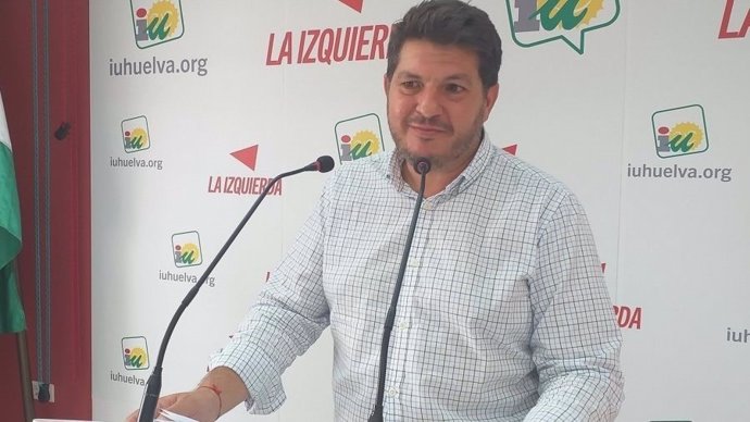 El coordinador provincial de Izquierda Unida en Huelva, Marcos Toti.