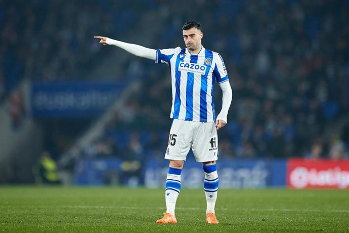 Diego Rico durante un partido con la Real Sociedad