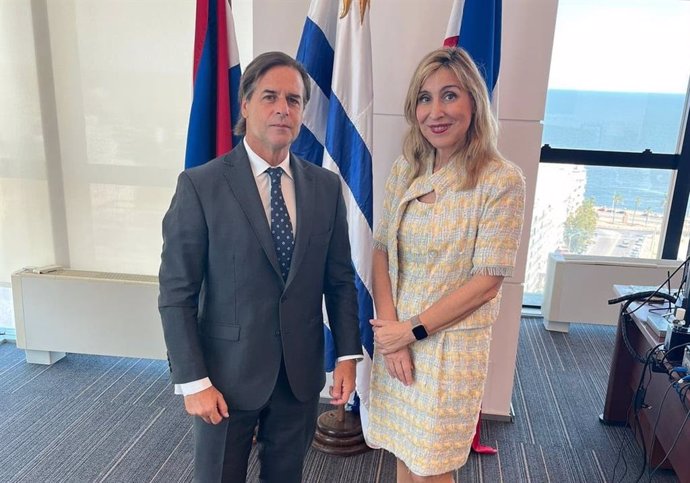   Pie de foto: El presidente de la República de Uruguay, Luis Lacalle, y la presidenta del Consejo Empresarial Alianza por Iberoamérica (CEAPI), Núria Vilanova. REMITIDA CEAPI