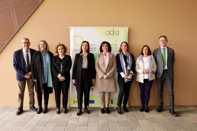 La presidenta del Gobierno de La Rioja, Concha Andreu, ha inaugurado hoy la jornada de presentación de la Estrategia de Desarrollo Local de la Asociación para el Desarrollo de La Rioja Alta (ADRA)