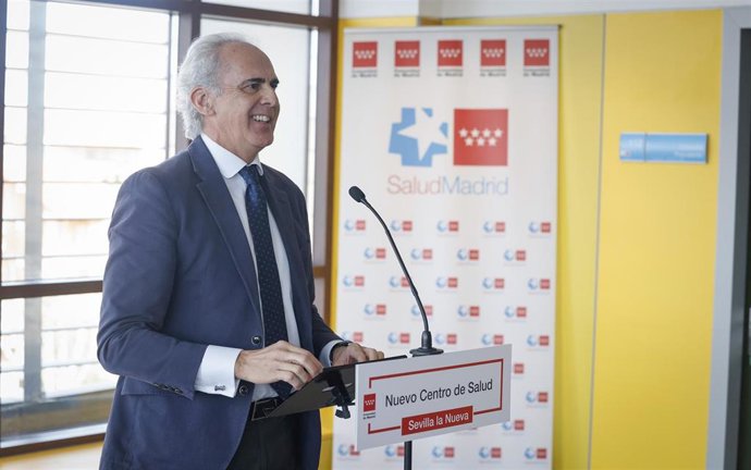 El consejero de Sanidad de la Comunidad de Madrid, Enrique Ruiz Escudero