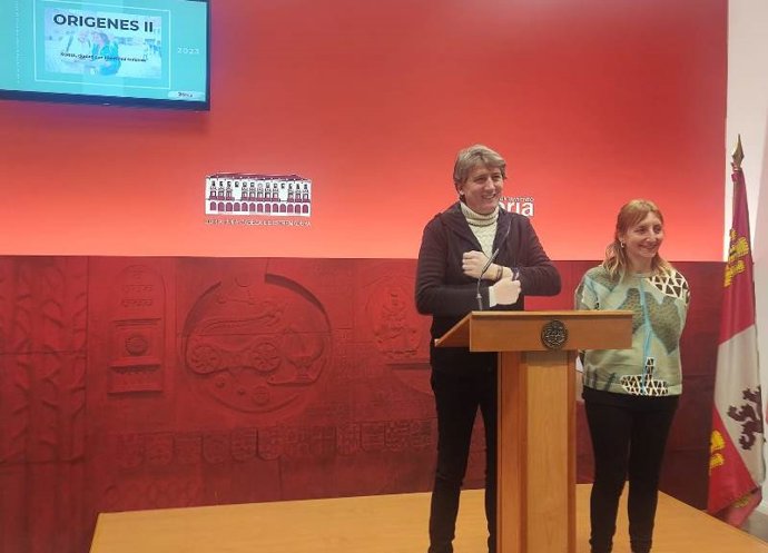 Martínez y Santos presentan el proyecto turístico 'Soria Orígenes II'.