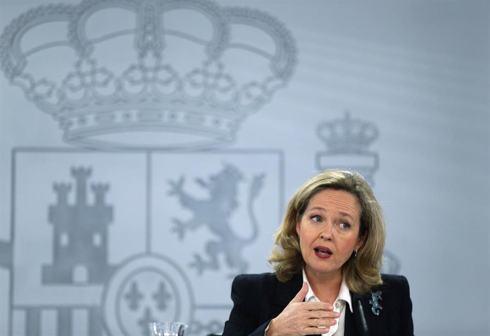 Archivo - La vicepresidenta primera y ministra de Asuntos Económicos y Transformación Digital, Nadia Calviño
