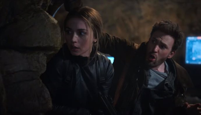 Chris Evans y Ana de Armas salvan el mundo juntos en el tráiler de Ghosting, que anuncia su fecha de estreno