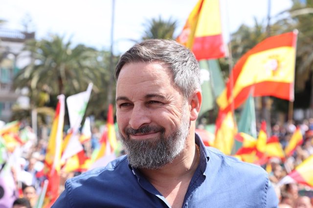 El presidente de Vox, Santiago Abascal, en un acto en la plaza de la Feria, en Las Palmas de Gran Canaria