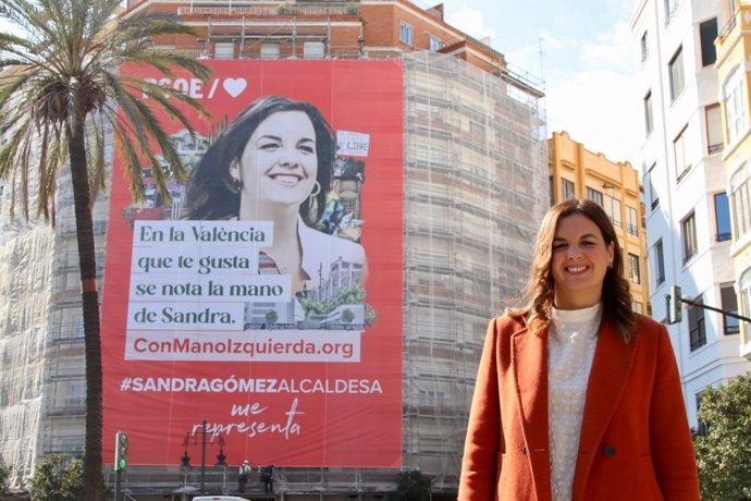La vicealcaldesa de Valncia y candidata socialista a la Alcaldía, Sandra Gómez, presenta la campaña 'ConManoIzquierda.Org'.