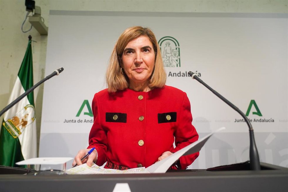 Archivo - La consejera andaluza de Empleo, Empresa y Trabajo Autónomo, Rocío Blanco, en una foto de archivo.