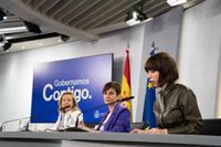 Ocho ministras y un ministro del PSOE acuden este miércoles a manifestaciones del 8 de marzo