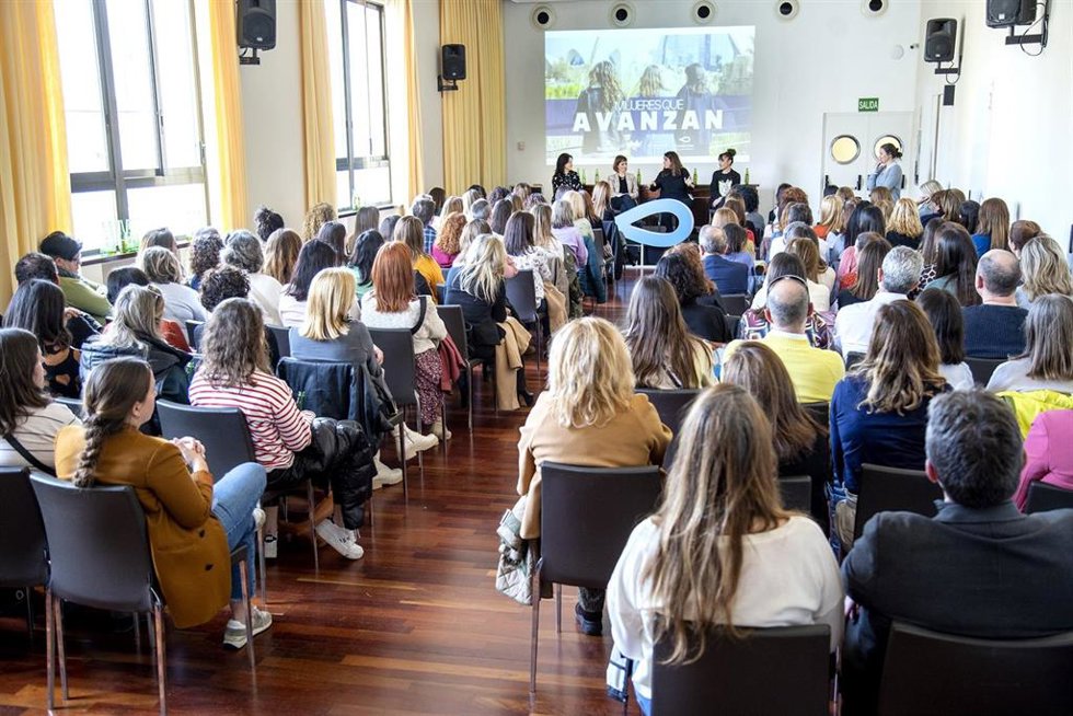 Foro 'Mujeres que avanzan'