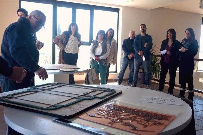 Visita de la Diputación de Granada en Aldeas Inclusiva en Zujaira