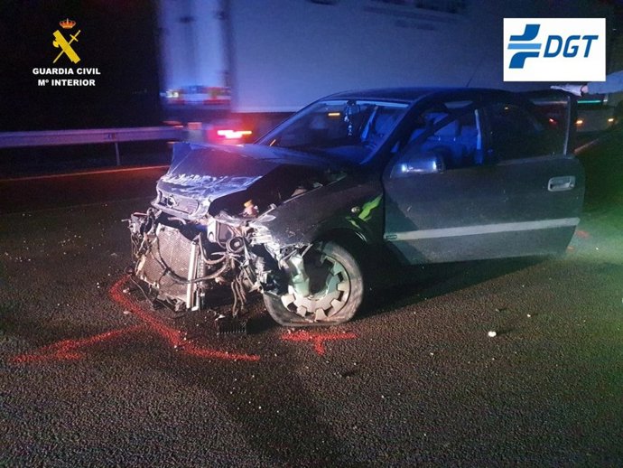 El vehículo que resultó dañado en el accidente
