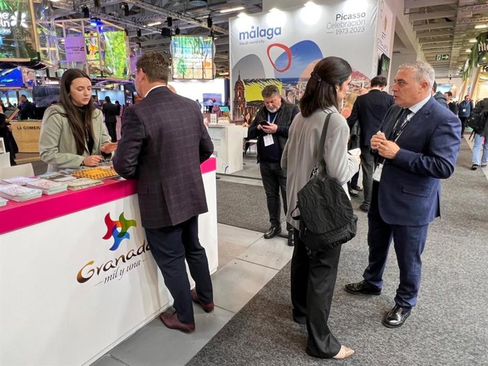 Granada se promociona en la feria ITB de Berlín para atraer turismo alemán de calidad.