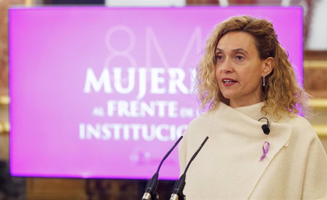 La presidenta del Congreso, Meritxell Batet, preside el acto 'Mujeres al frente de las instituciones: homenaje a las pioneras, con motivo del Día Internacional de la Mujer'.