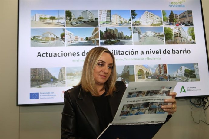 La Junta otorga 60 millones para la rehabilitación de 3.000 viviendas en 14 barriadas de Andalucía