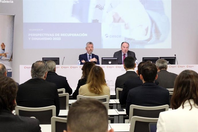 Fernando Salazar y José Vicente Morata en la jornada de CESCE